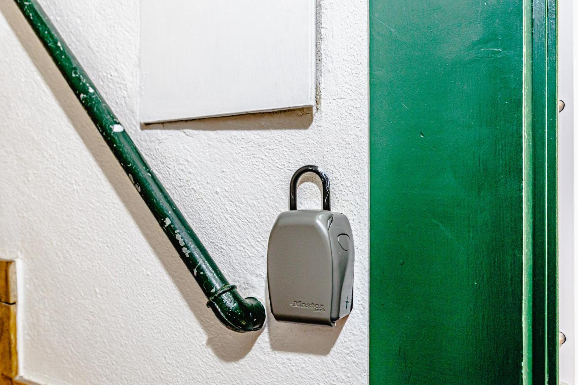 Visitlisbon4Fun: Alfama II Lejlighed Eksteriør billede